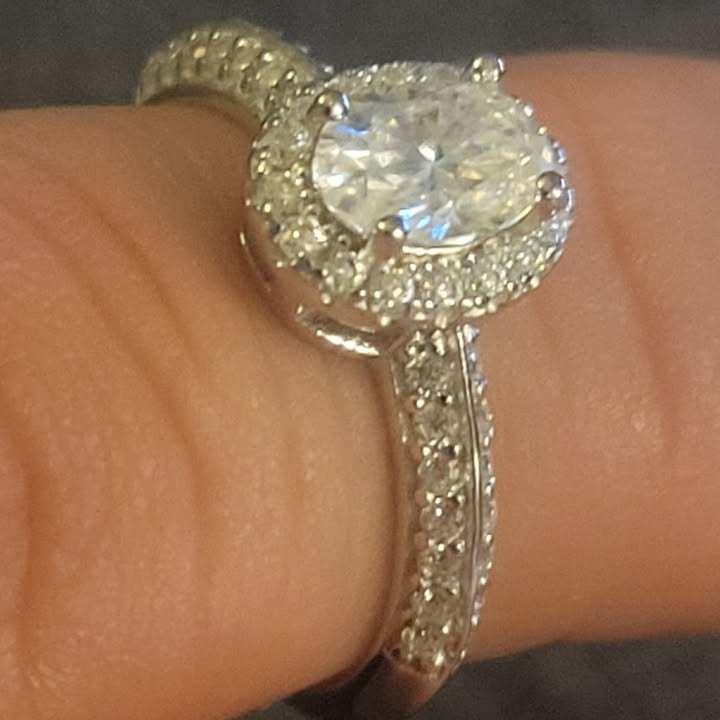 Women’s Rings