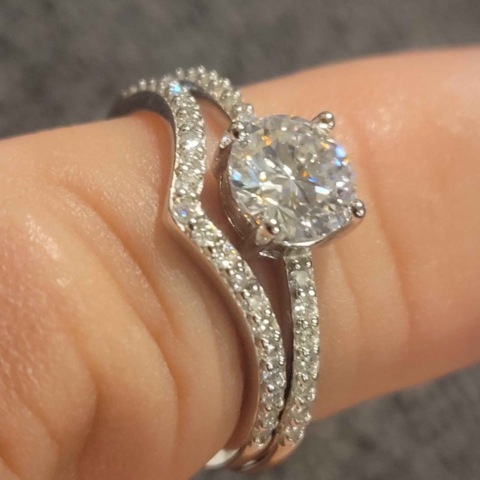 1.3 carat wedding ring set, size 8
