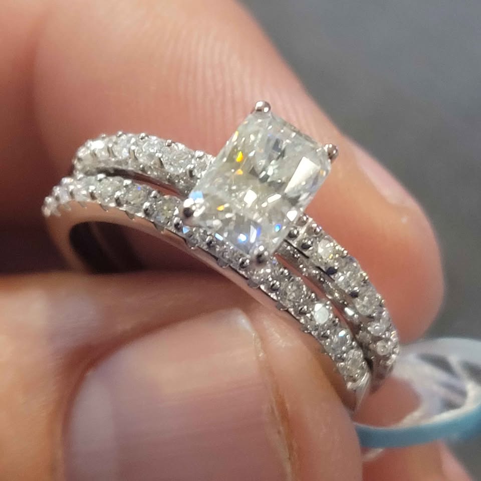 1.59 ct moissanite silver wedding set, size 8