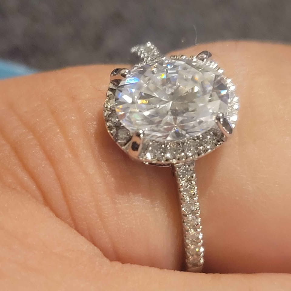 2.23ct moissanite silver ring, size 9