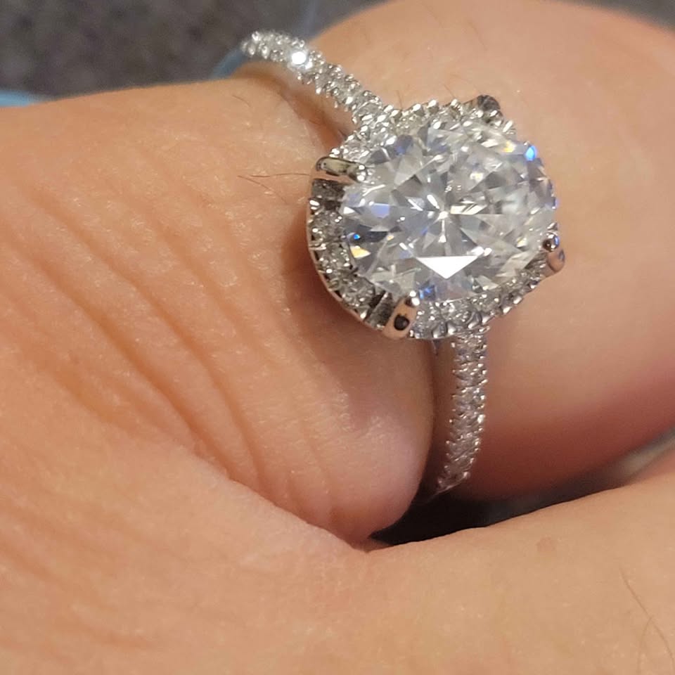 2.23ct moissanite silver ring, size 9