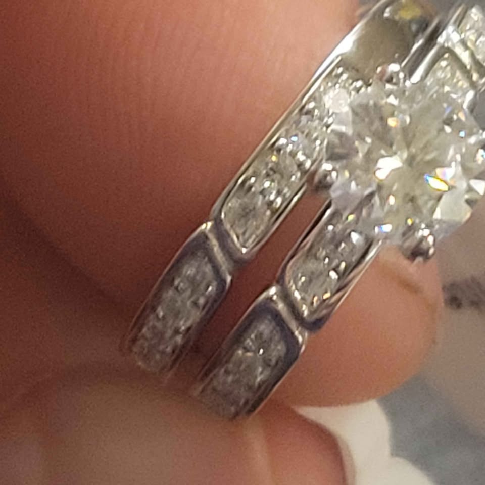 2.5 Ct Moissanite Silver Wedding set, Size 5