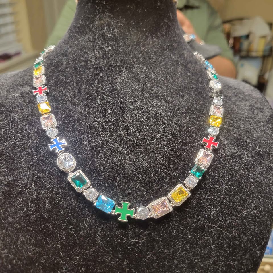 22in Multi-gem silver necklace 10mm wide
