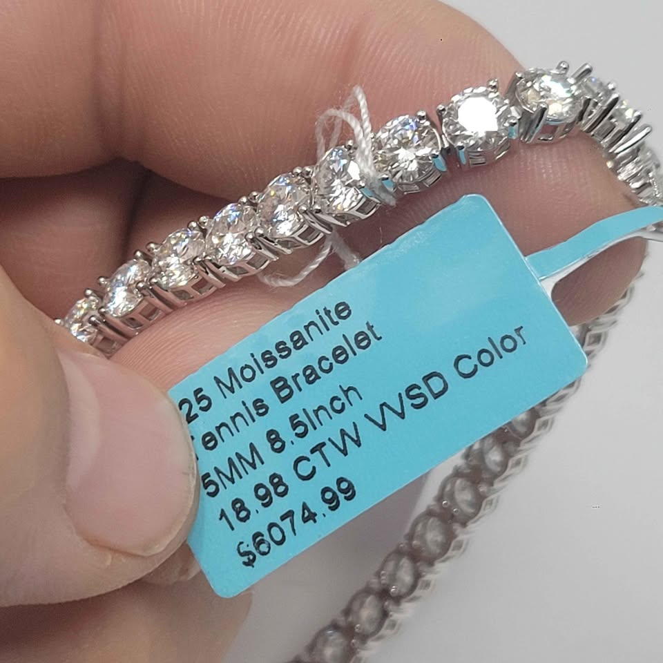 8.5 in. Moissanite silver tennis bracelet. 5mm