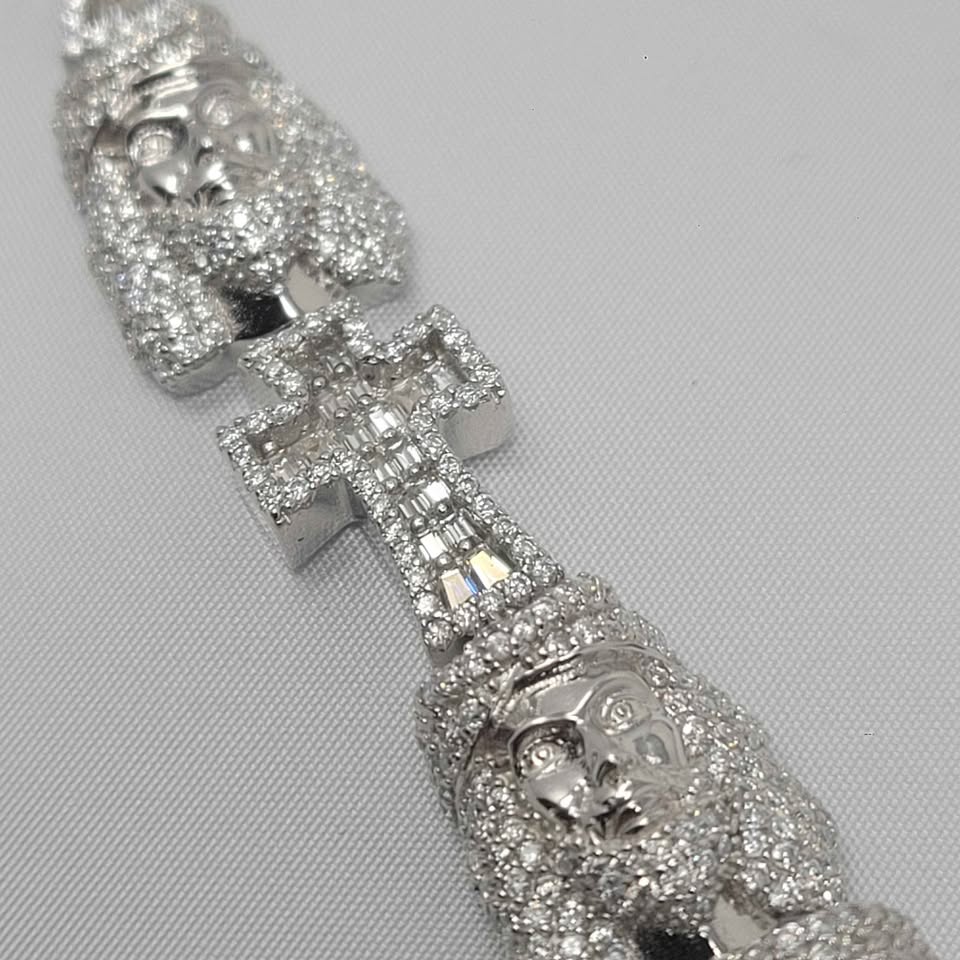 8.5in christ and cross moissanite silver bracelet