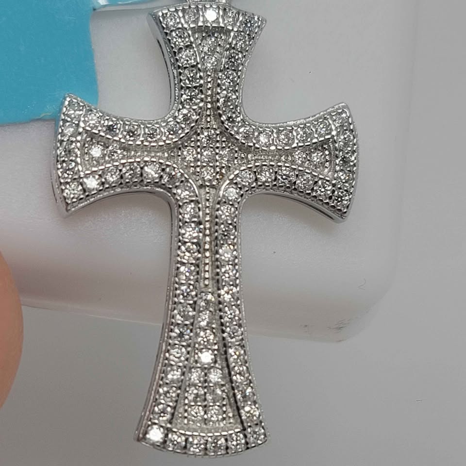 .56ct moissanite silver cross pendant